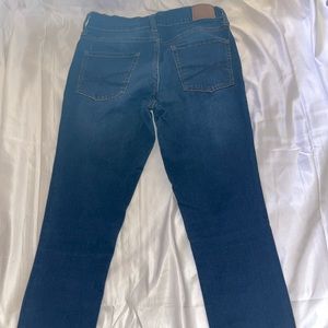 Aeropostal, size 2S, high wasted jegging, dark blue wash.